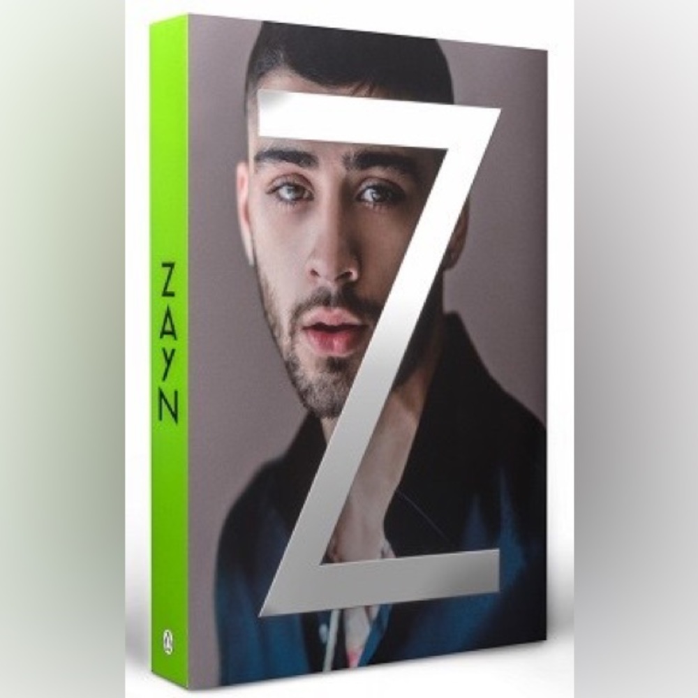 ZAYN Malik hardback official book (Spanish Edition)